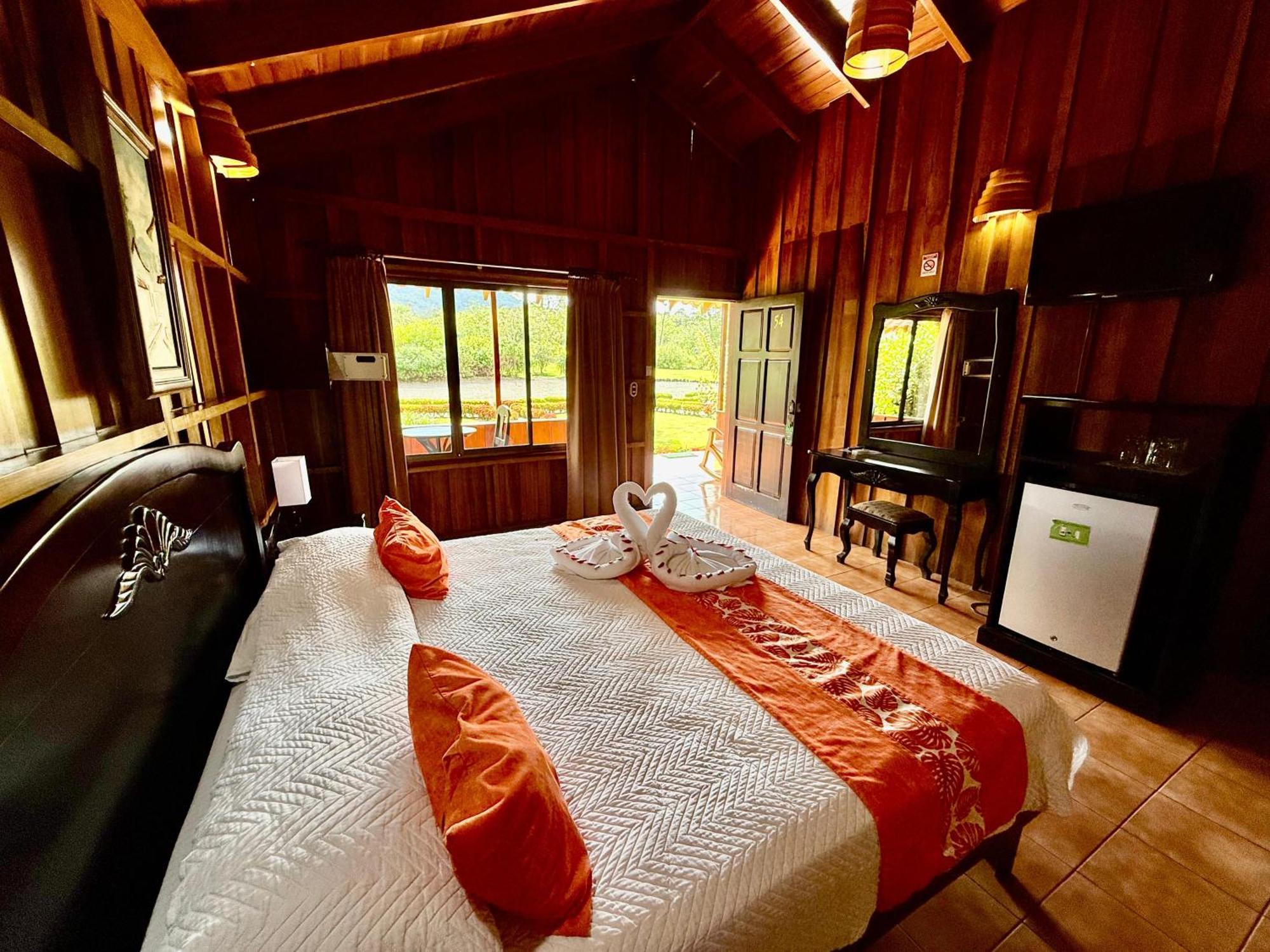 Hotel La Pradera Del Arenal La Fortuna Buitenkant foto